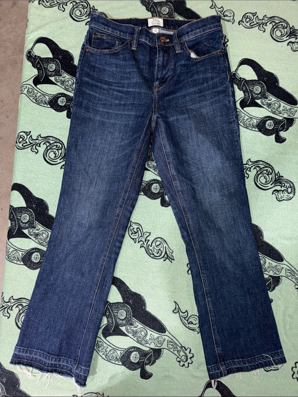 NWOT J. Crew Dark Blue Boot-Crop Womens Jeans 26